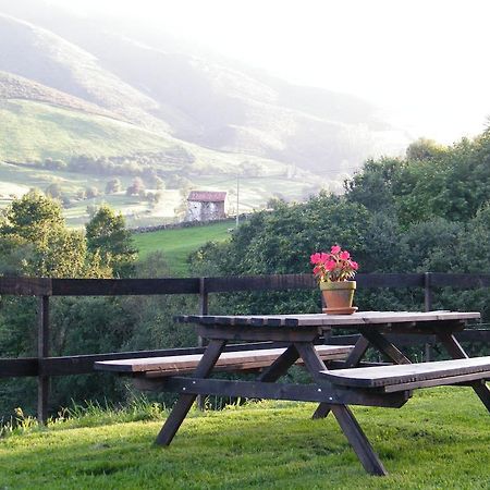 Apartament Sendero Del Agua San Vicente del Monte Zewnętrze zdjęcie