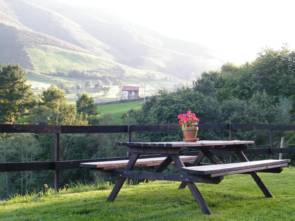 Apartament Sendero Del Agua San Vicente del Monte Zewnętrze zdjęcie